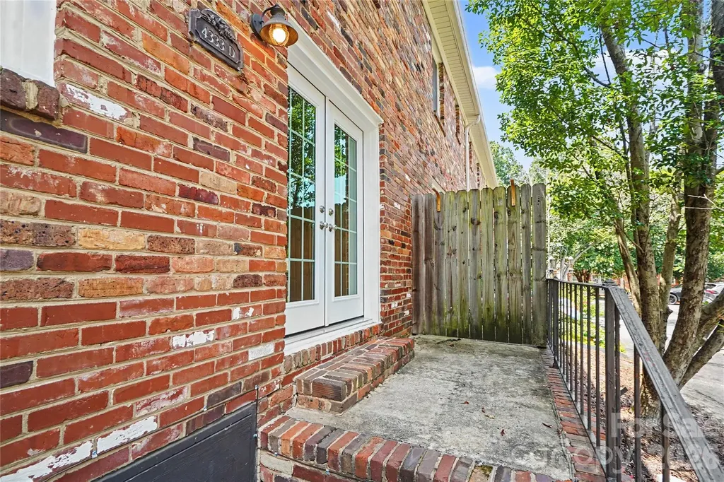4333 Hathaway Street Charlotte NC 28211