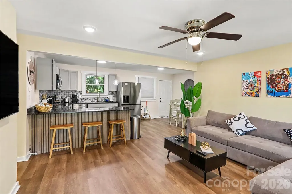 2616 Springway Drive Charlotte NC 28205