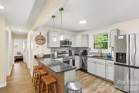 2616 Springway Drive Charlotte NC 28205