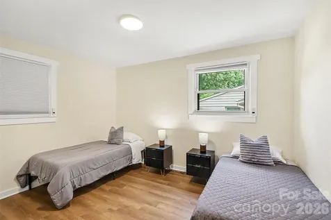 2616 Springway Drive Charlotte NC 28205