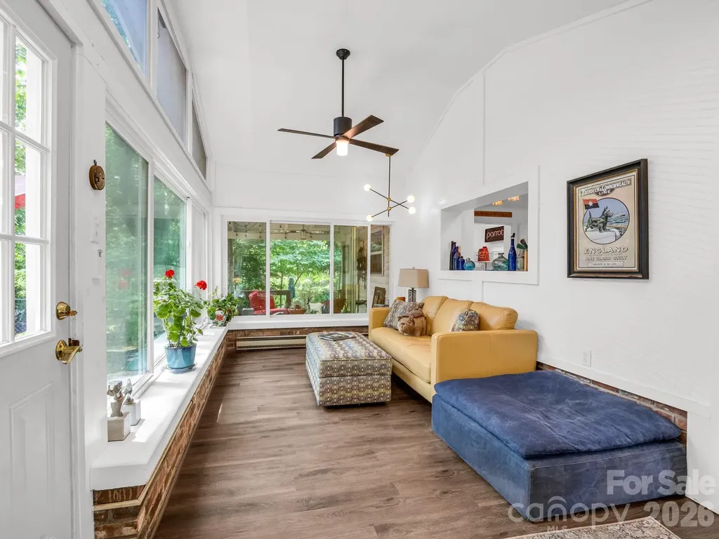 23 Sunset Drive Black Mountain NC 28711