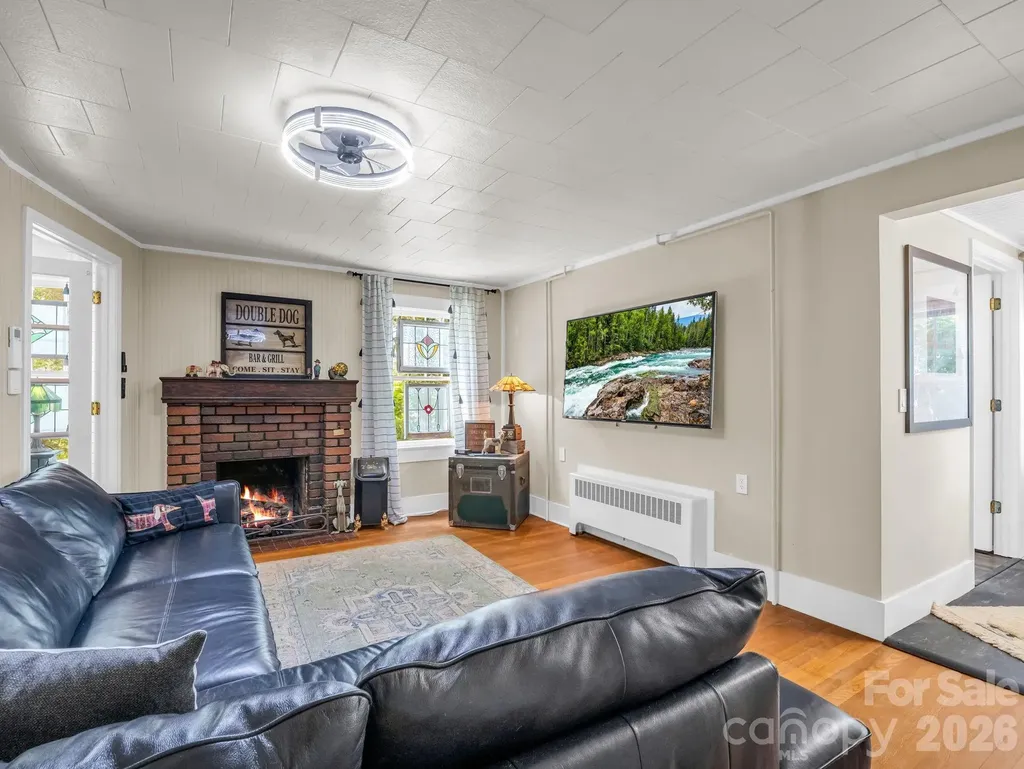23 Sunset Drive Black Mountain NC 28711
