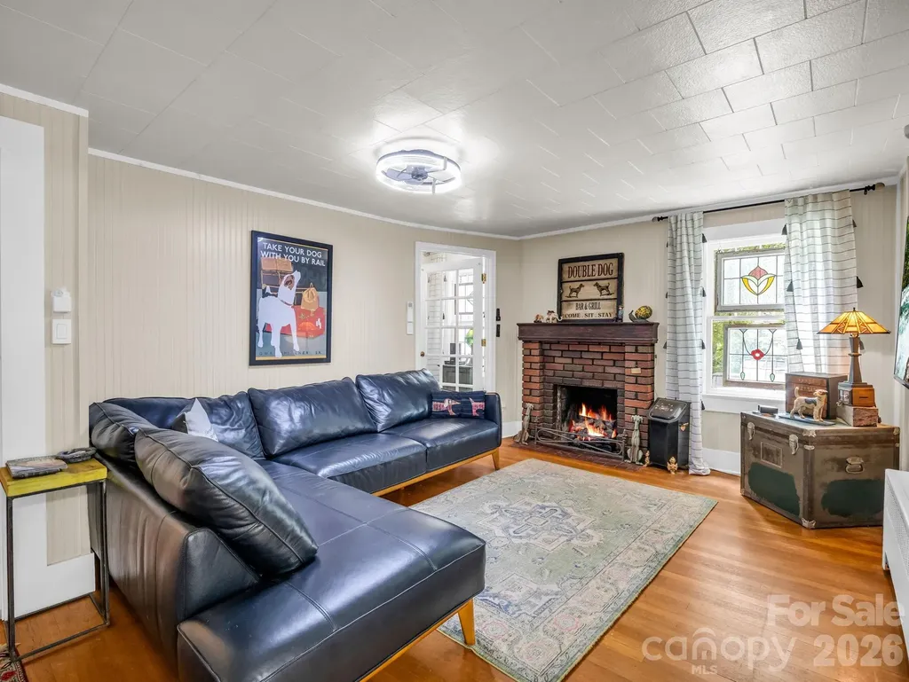 23 Sunset Drive Black Mountain NC 28711