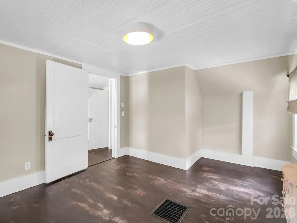 23 Sunset Drive Black Mountain NC 28711