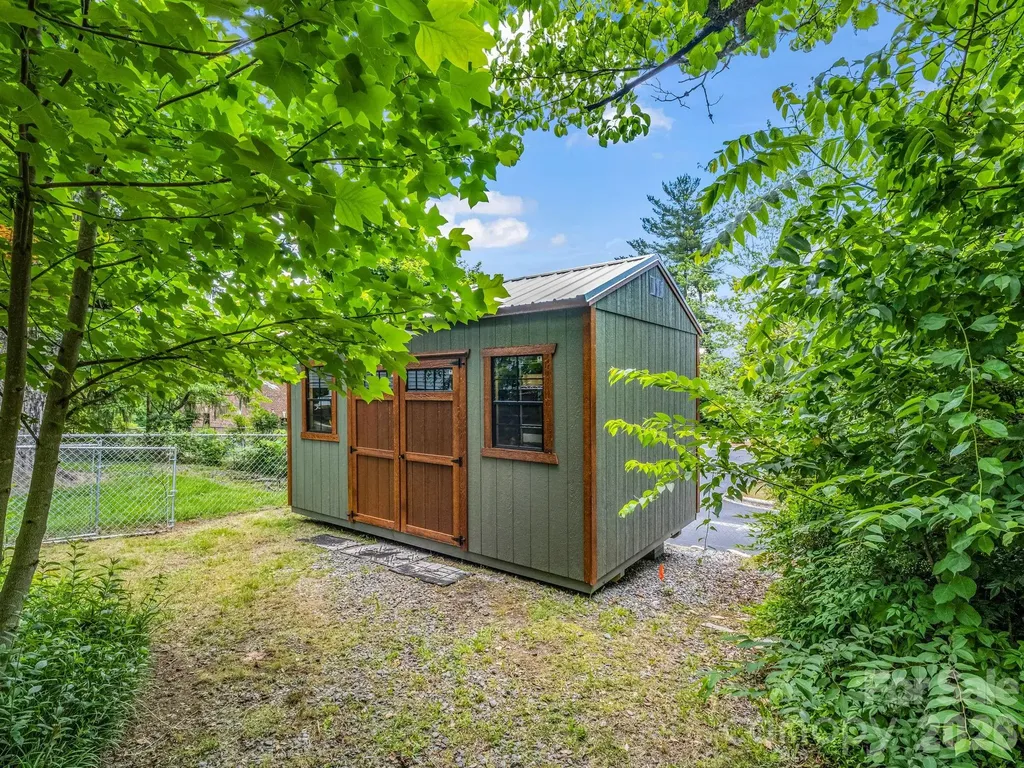 23 Sunset Drive Black Mountain NC 28711