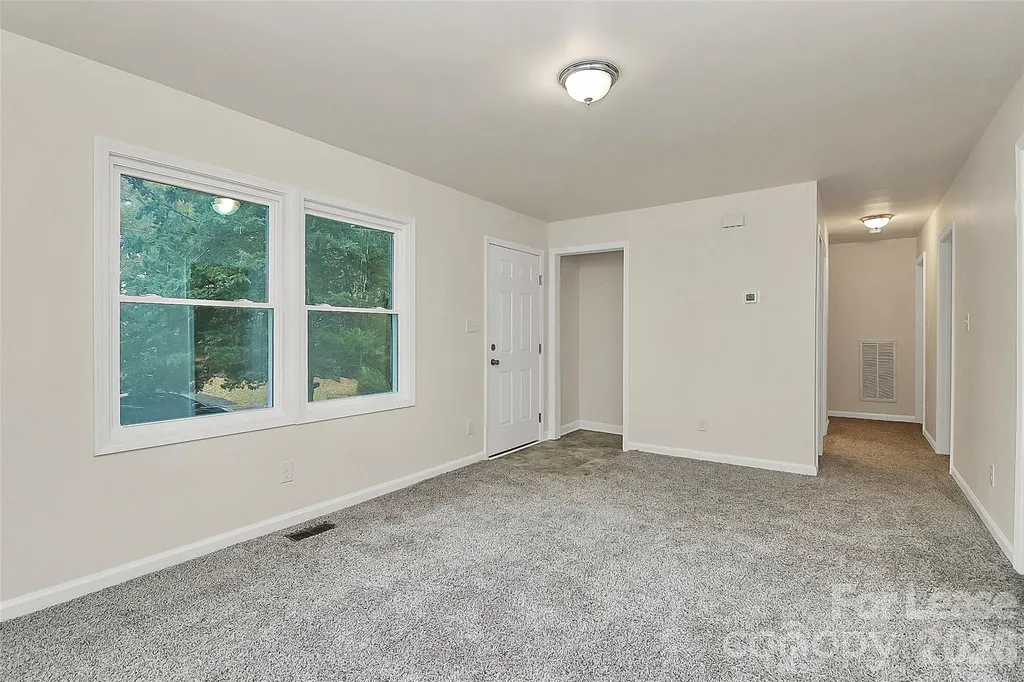 518 Echodale Drive Charlotte NC 28217