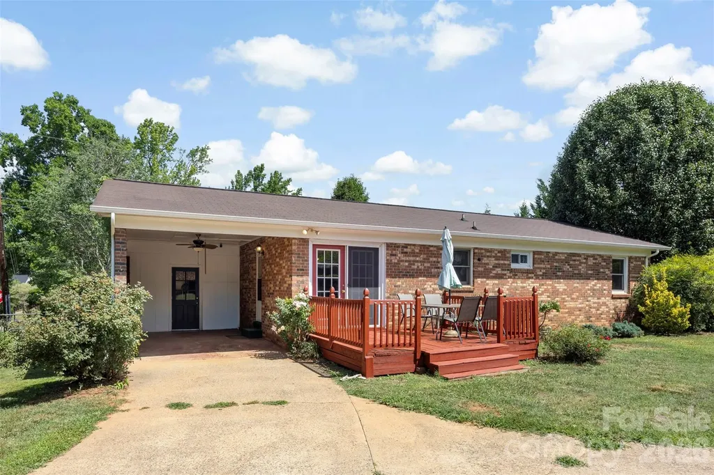 1212 New Prospect Church Road Shelby NC 28150