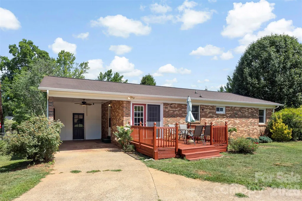 1212 New Prospect Church Road Shelby NC 28150