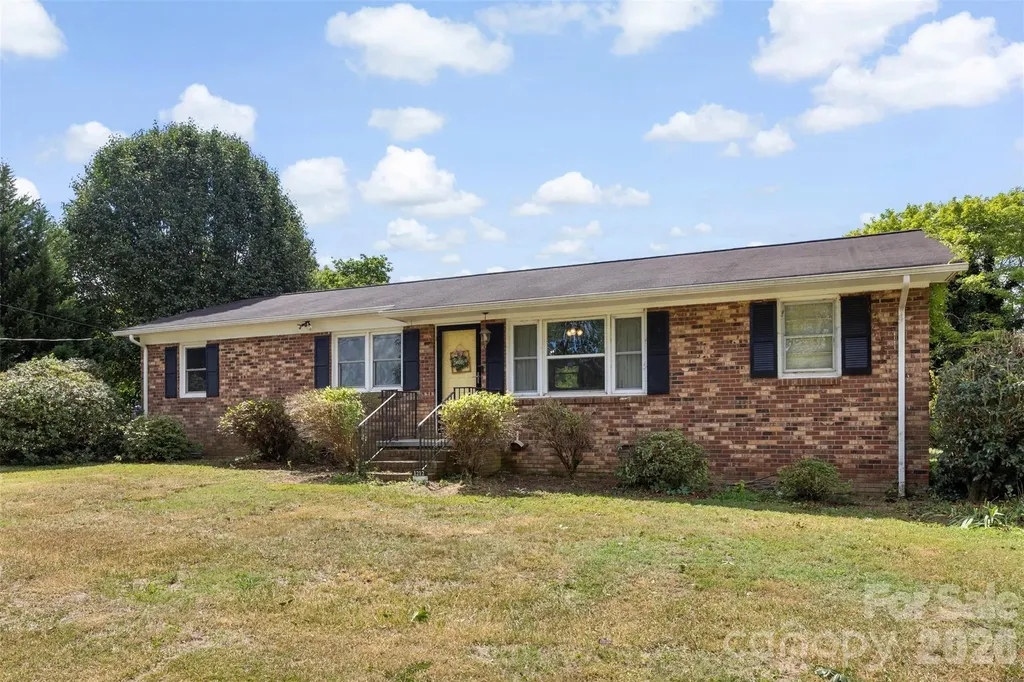 1212 New Prospect Church Road Shelby NC 28150