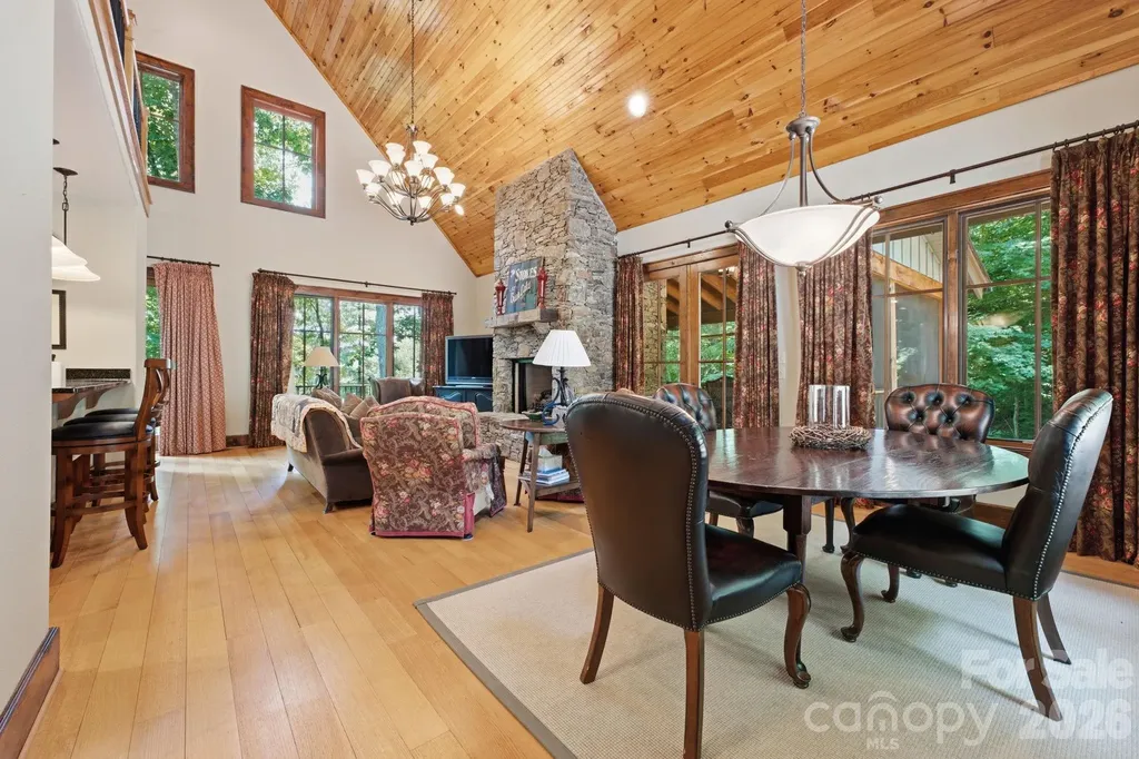 185 Songcatcher Court Tuckasegee NC 28783