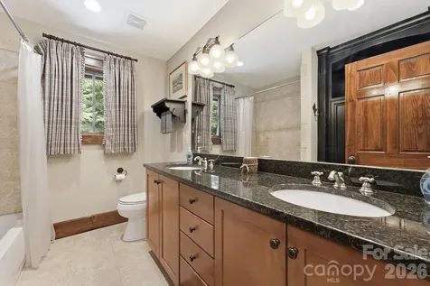 185 Songcatcher Court Tuckasegee NC 28783