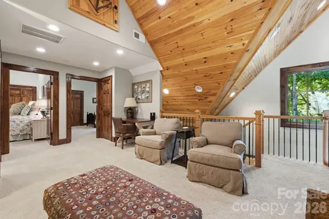 185 Songcatcher Court Tuckasegee NC 28783