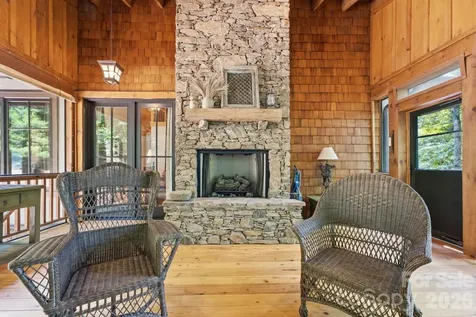 185 Songcatcher Court Tuckasegee NC 28783