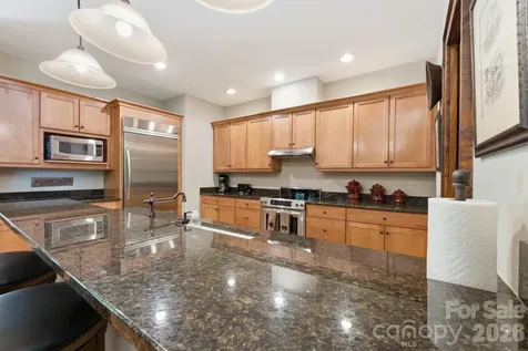 185 Songcatcher Court Tuckasegee NC 28783