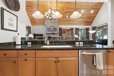 185 Songcatcher Court Tuckasegee NC 28783