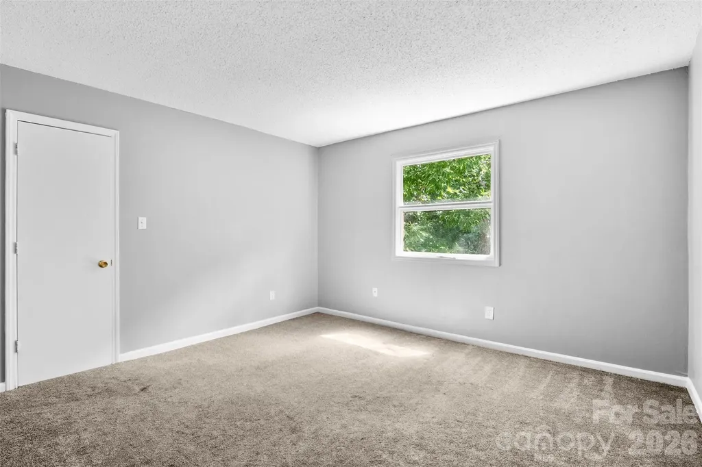 7984 Shady Oak Trail Charlotte NC 28210