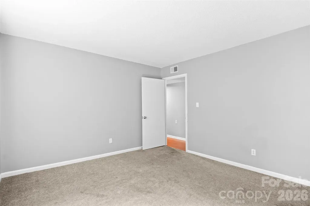 7984 Shady Oak Trail Charlotte NC 28210