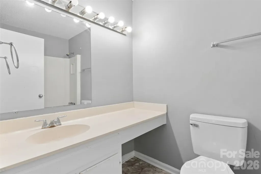 7984 Shady Oak Trail Charlotte NC 28210