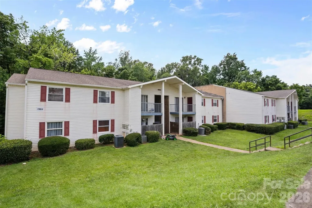 7984 Shady Oak Trail Charlotte NC 28210