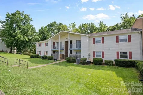 7984 Shady Oak Trail Charlotte NC 28210