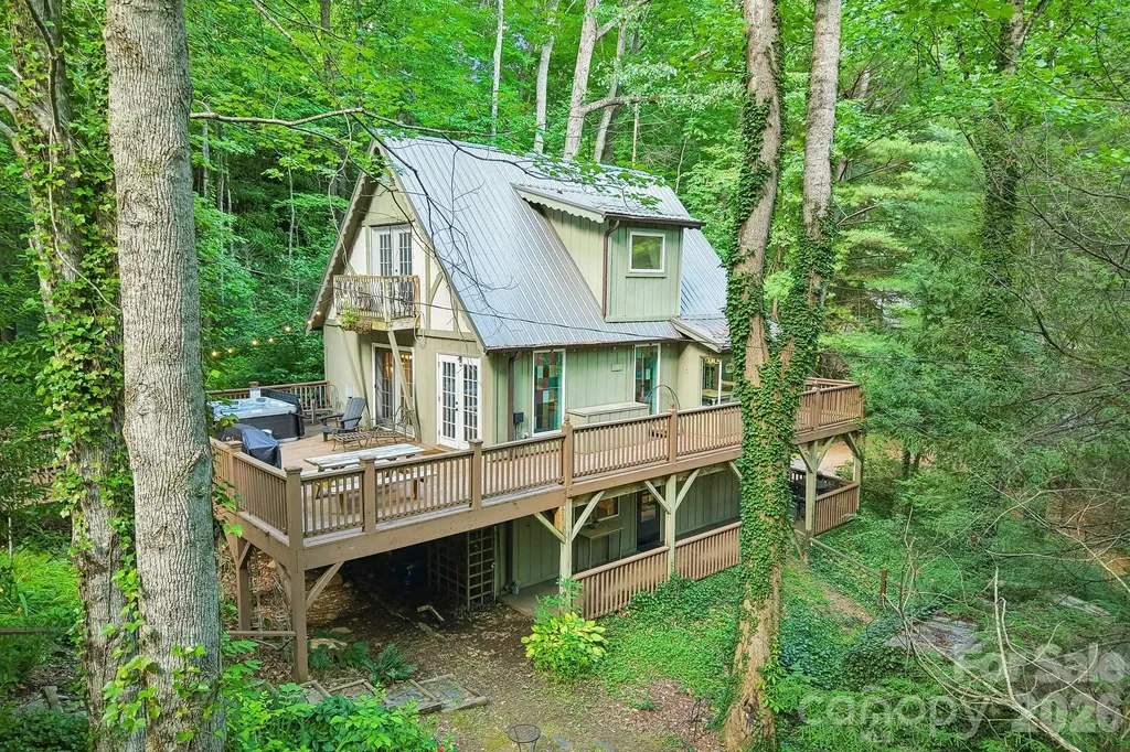 21 Christy Lane Maggie Valley NC 28751