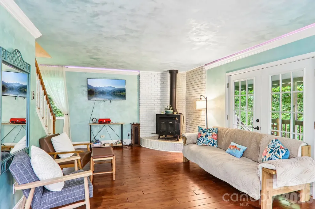 21 Christy Lane Maggie Valley NC 28751