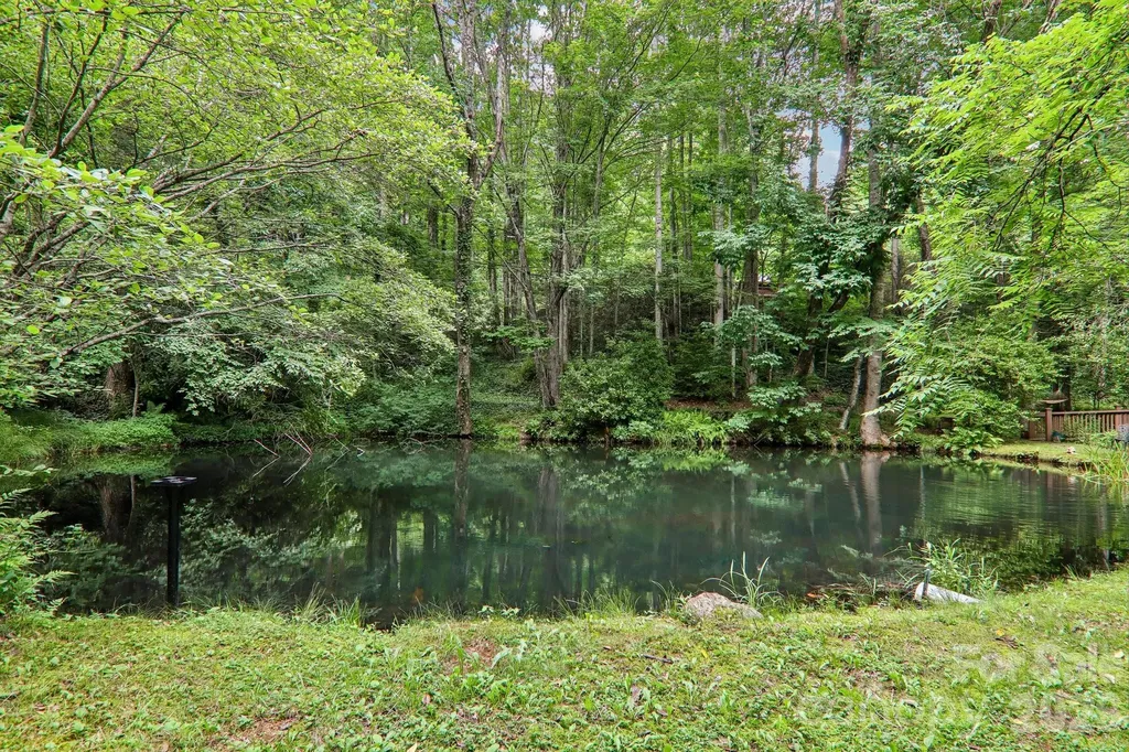 21 Christy Lane Maggie Valley NC 28751