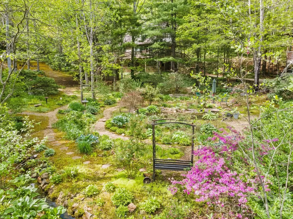 21 Christy Lane Maggie Valley NC 28751