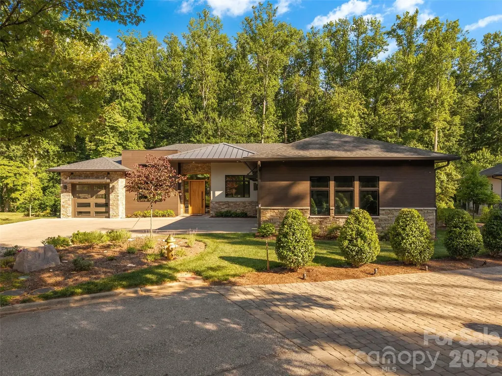 26 Whispering Bells Court Arden NC 28704