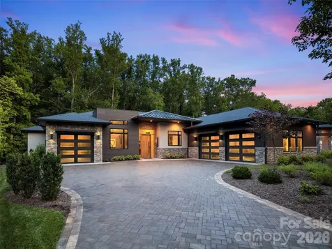 26 Whispering Bells Court Arden NC 28704