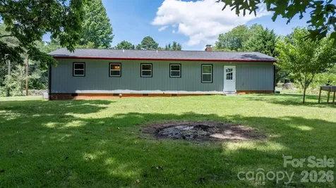 3246 21st Avenue NE Hickory NC 28601
