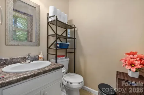 3246 21st Avenue NE Hickory NC 28601