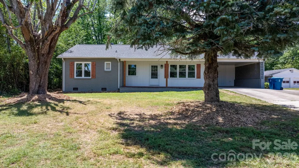 1102 Afton Drive Cajahs Mountain NC 28645
