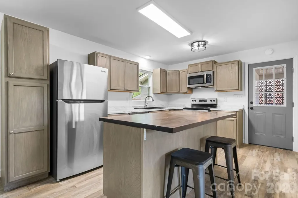 1102 Afton Drive Cajahs Mountain NC 28645