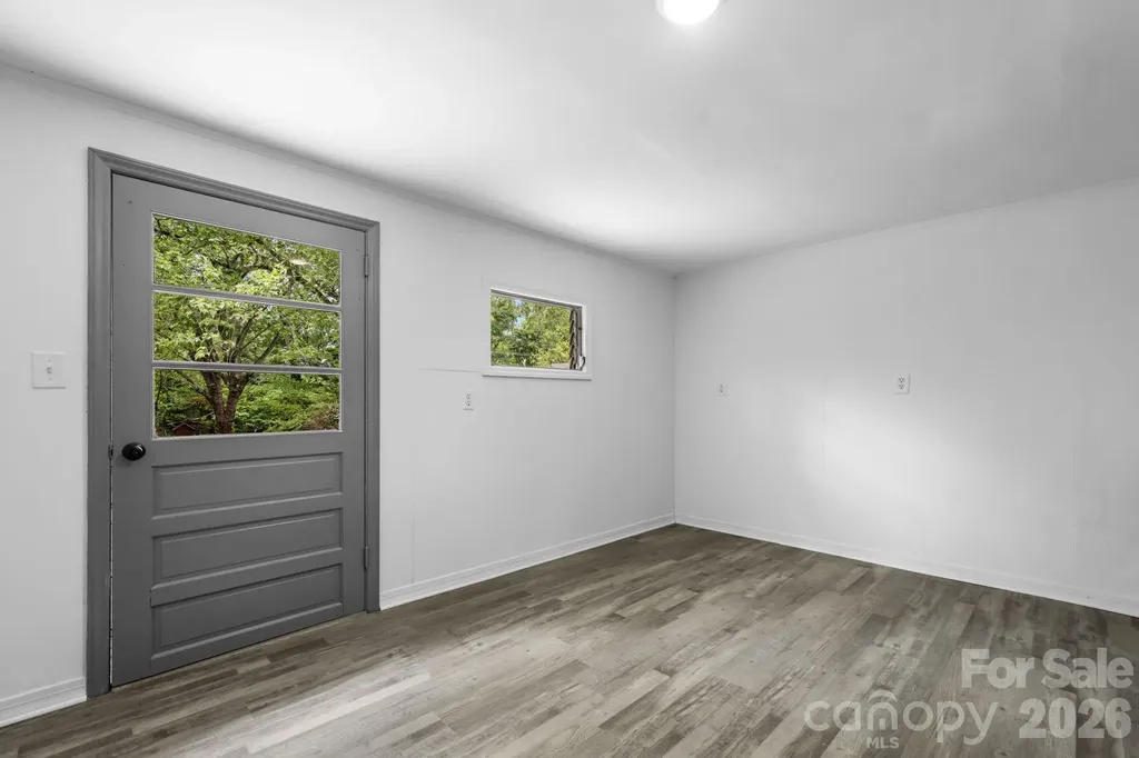 1102 Afton Drive Cajahs Mountain NC 28645