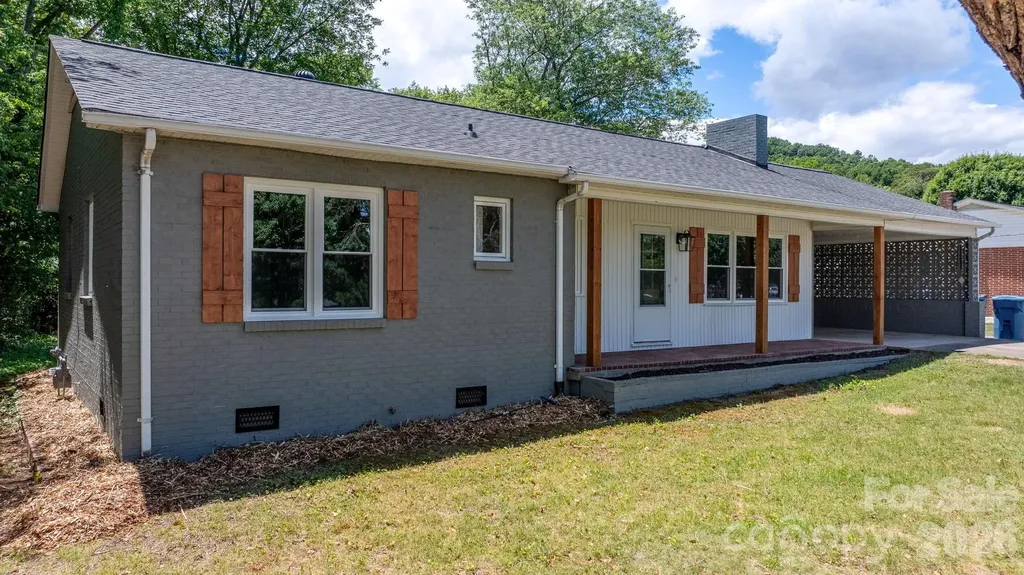 1102 Afton Drive Cajahs Mountain NC 28645