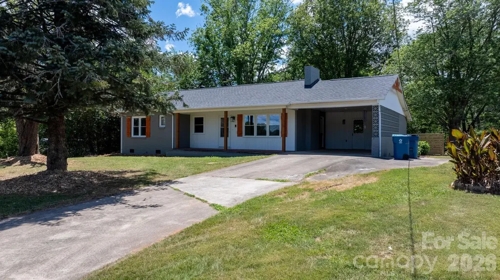 1102 Afton Drive Cajahs Mountain NC 28645