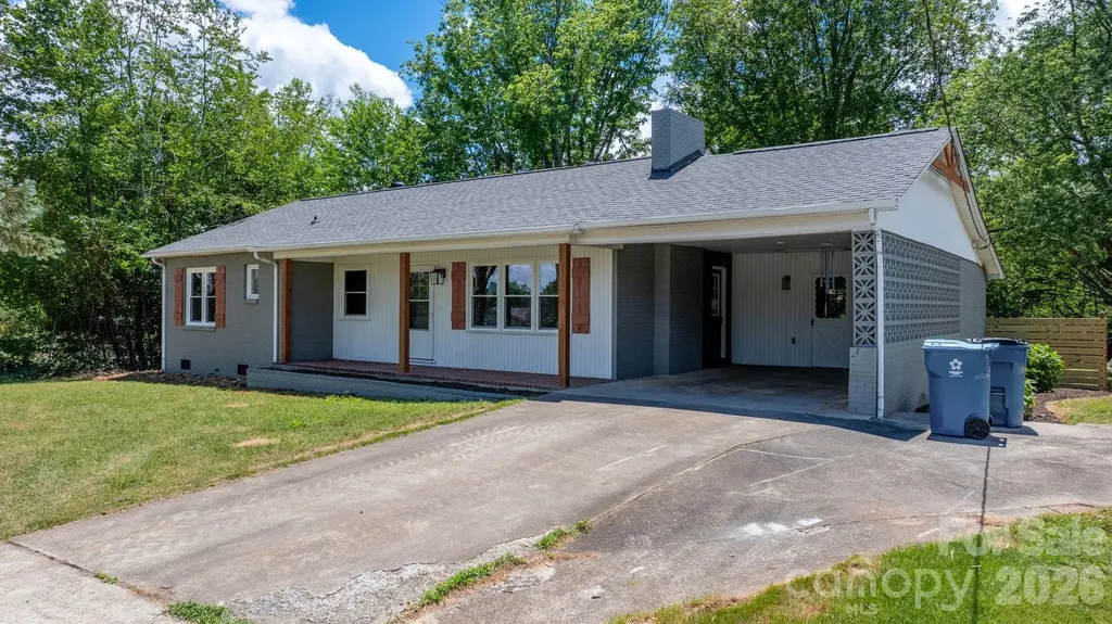 1102 Afton Drive Cajahs Mountain NC 28645