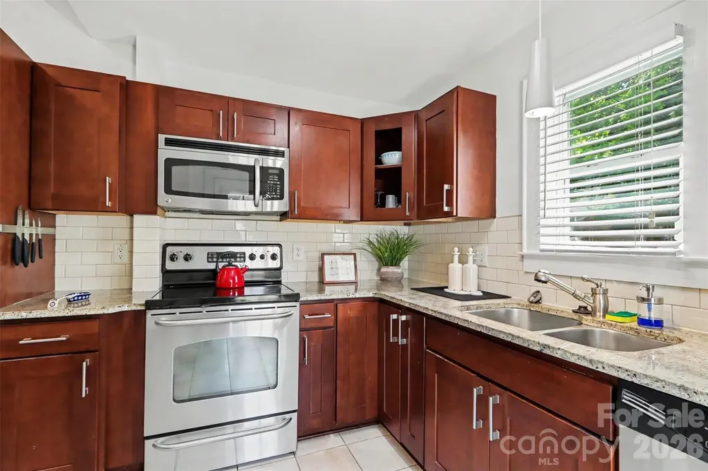1013 Spruce Street Charlotte NC 28203