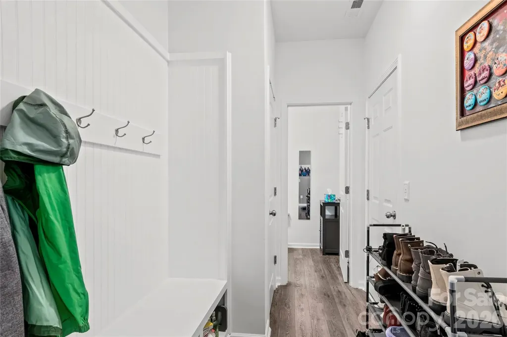 4515 Wedge Drive Pfafftown NC 27040