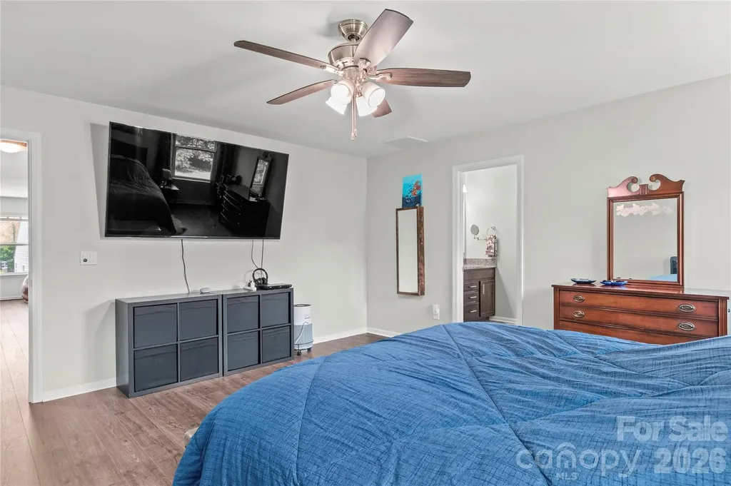 4515 Wedge Drive Pfafftown NC 27040