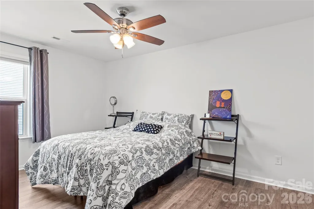 4515 Wedge Drive Pfafftown NC 27040