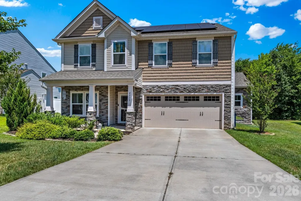 4515 Wedge Drive Pfafftown NC 27040