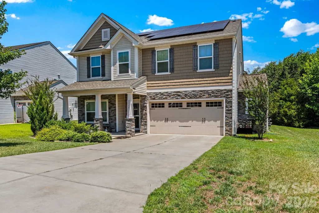 4515 Wedge Drive Pfafftown NC 27040