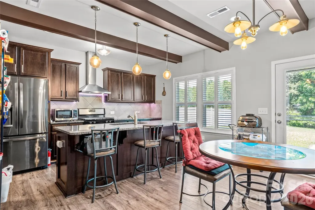 4515 Wedge Drive Pfafftown NC 27040