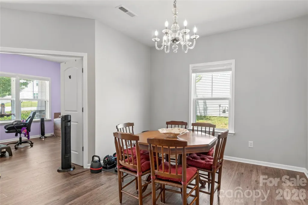 4515 Wedge Drive Pfafftown NC 27040