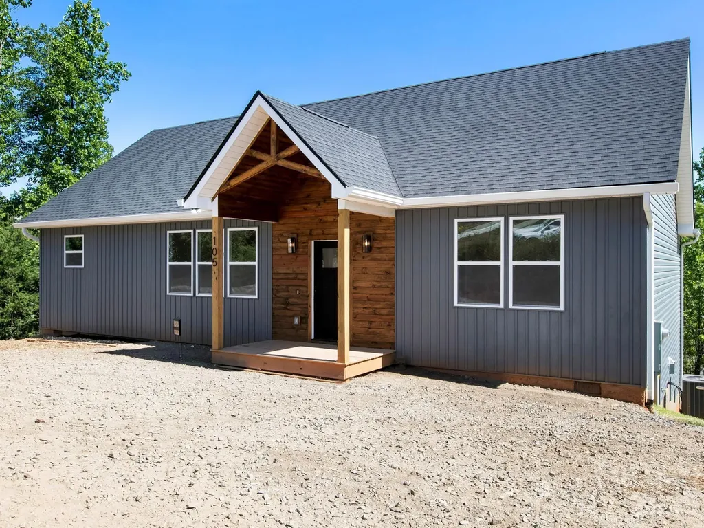 105 S Vineyard Village Drive Old Fort NC 28762