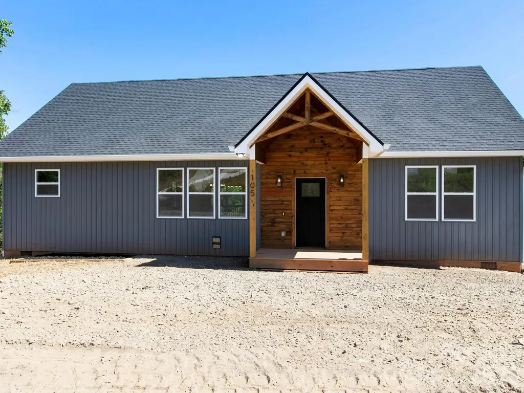 105 S Vineyard Village Drive Old Fort NC 28762