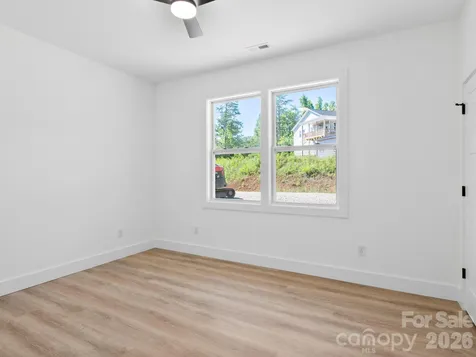 105 S Vineyard Village Drive Old Fort NC 28762
