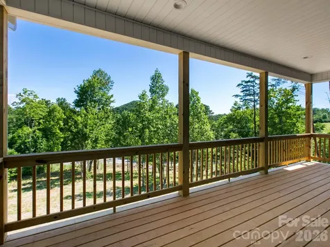 105 S Vineyard Village Drive Old Fort NC 28762